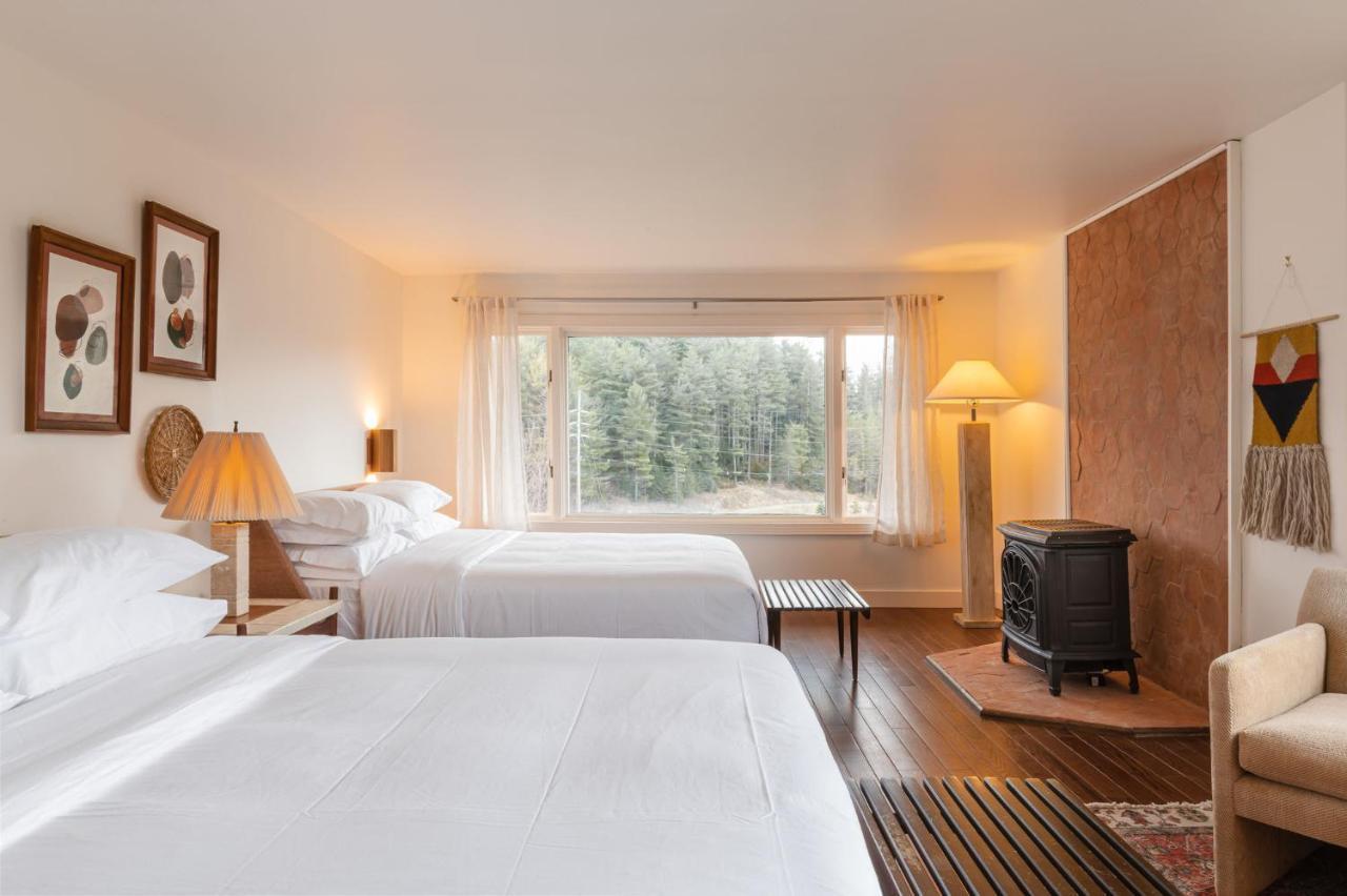 Eastwind Hotel לייק פלאסיד מראה חיצוני תמונה